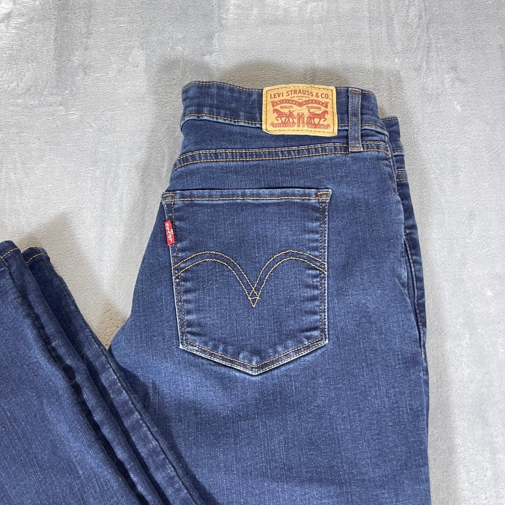Levi Strauss & Co Womens Classic Mid Rise Skinny Jeans Dark Wash W31 L30 12M - Picture 7 of 7